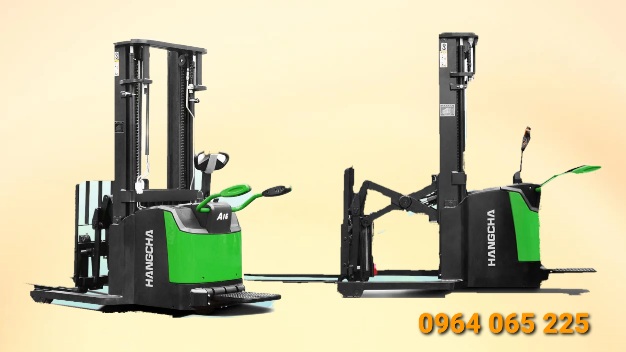 Xe nâng điện pin lithium 1.2-1.6 tấn dòng Reach Fork